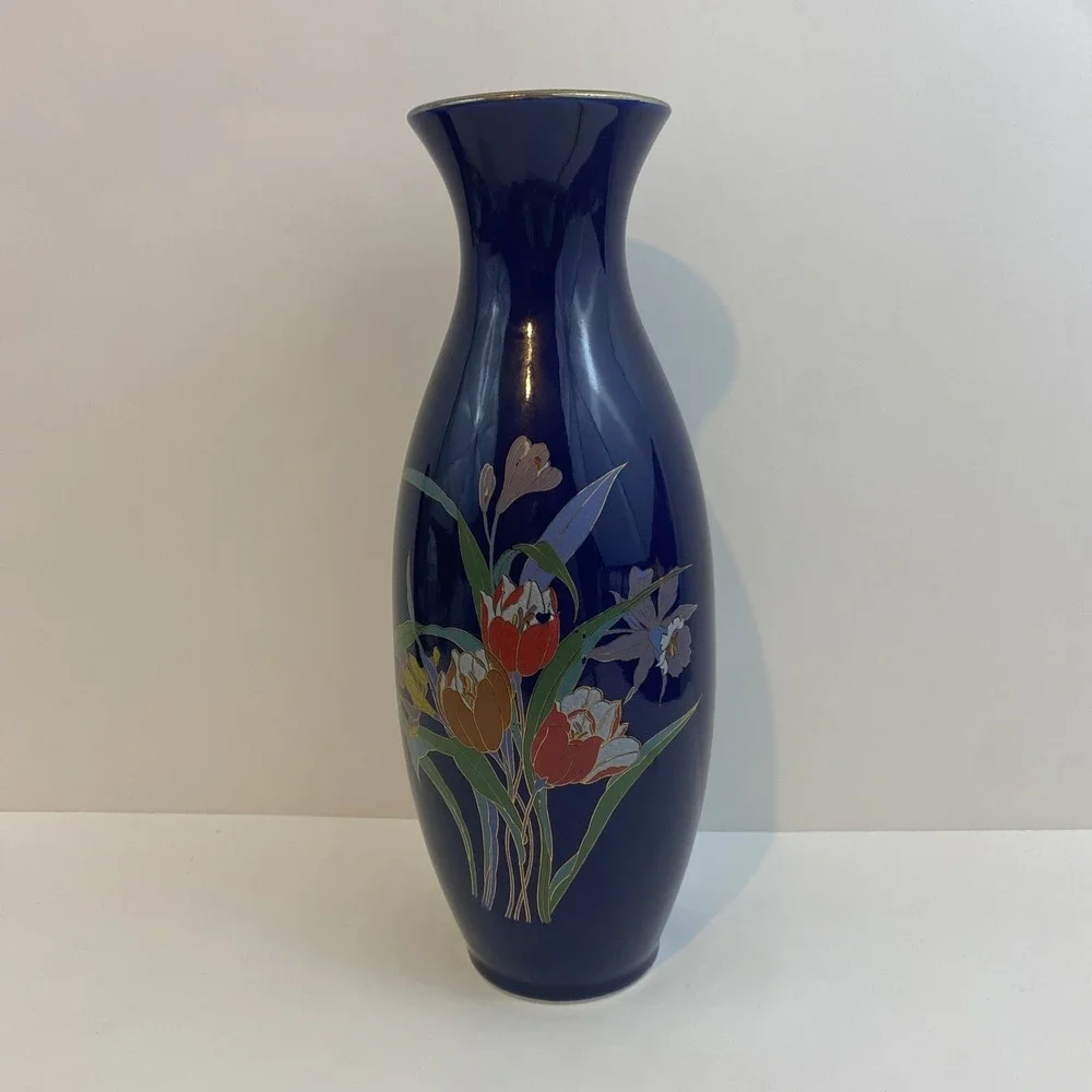 Vintage Japanese Porcelain Cobalt Blue Gold tone Flowers 10-3/4